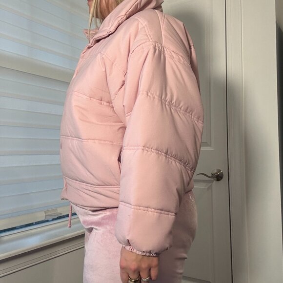 WILD FABLE PUFFER COAT- worn once - Picture 10 of 10